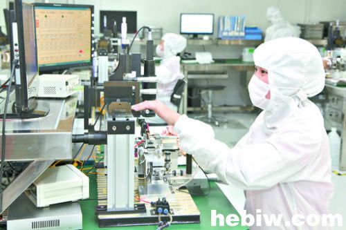 河南仕佳光子公司研制成功DFB激光器芯片