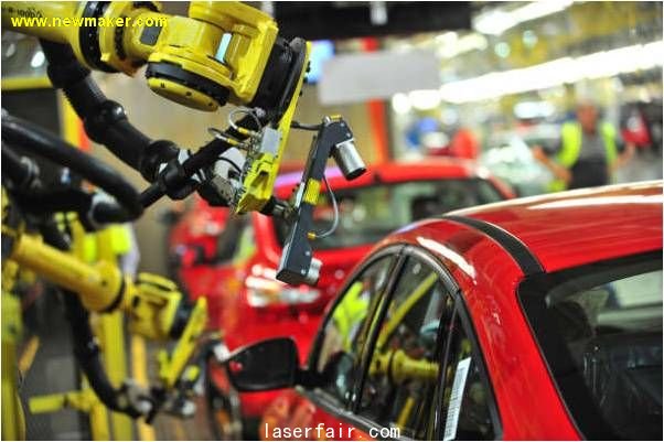 福特投资1亿美元购置机器人激光技术 用以减少车体杂音