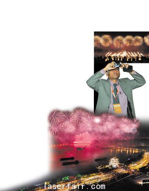 在射灯的映衬下，湘江夜色美轮美奂。