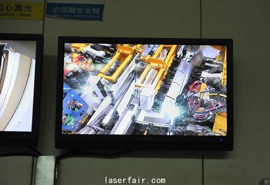 [腾讯造车]什么叫做激光焊接？