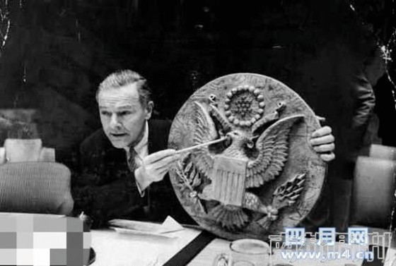 窃听技术进化史：从收音机到激光和网络