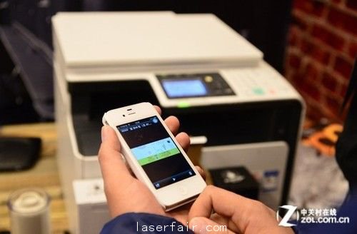 激光机遇到咖啡店 佳能主打智能商务