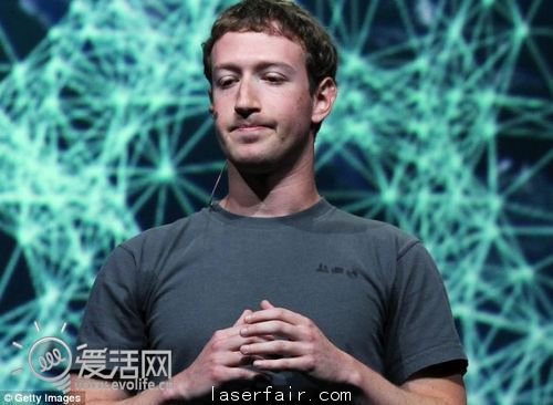 扎克伯格谈Facebook无人机细节：太阳能动力 激光通信