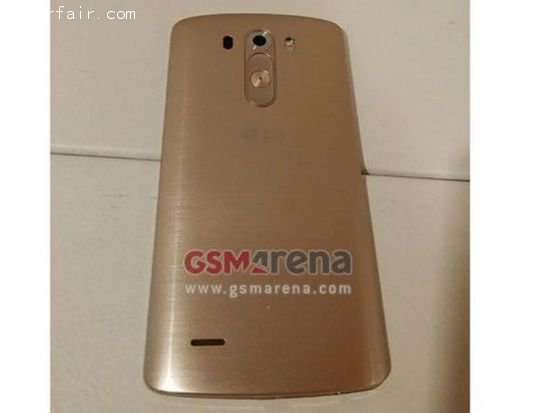 两张金色LG G3谍照曝光 背部有激光束部件