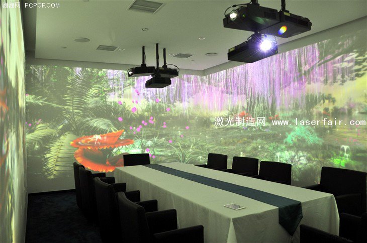 索尼激光工程投影大挑战之沉浸式餐厅 