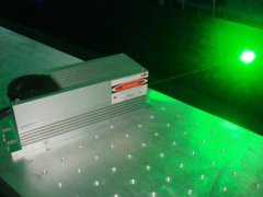  532nm绿光固体激光器600~2000mW