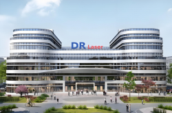 营收超20亿！“逆风局”照样赚钱！这家光伏激光设备巨头年报透露什么信号？