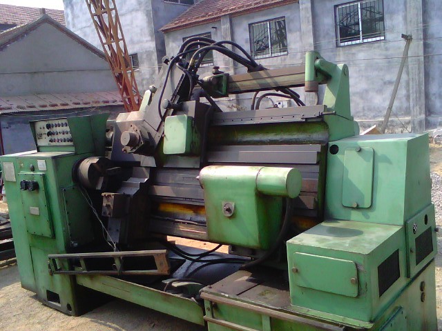 供应{dm}仿形车床ce7132{jichuang}