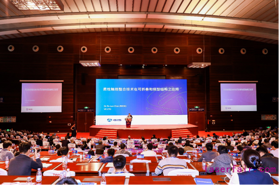 图片来源：深圳国际全触与显示展