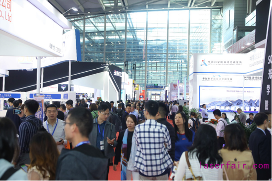 图片来源：2019深圳国际全触与显示展