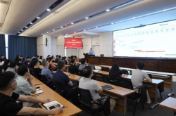 锐科激光 AI 智能体重磅发布，开创产业AI 新范式
