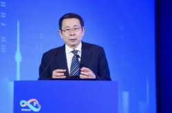闫大鹏：攻克光纤激光器多项技术，实现工业光纤激光器国产化零的突破